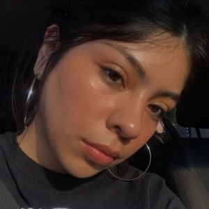 Meet your Posher, Magali